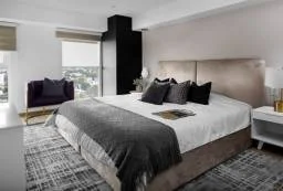 Cover Home 4