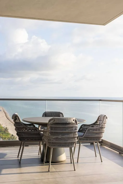 Residence A North  Unit 17A 8
