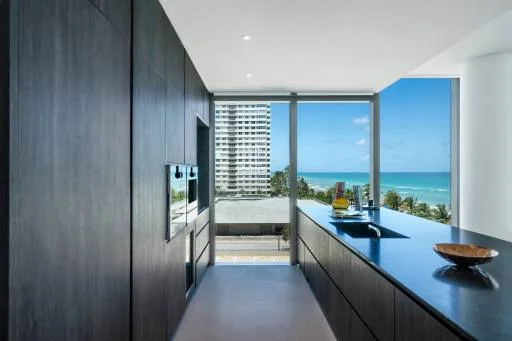 Residnece B South Unit 16B 12