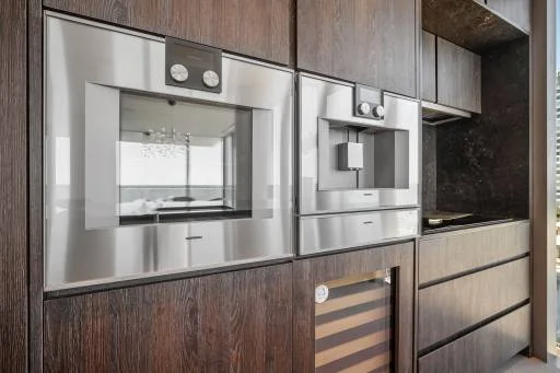 Residnece B South Unit 16B 14