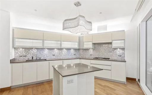 2904 at Waldorf Astoria 12