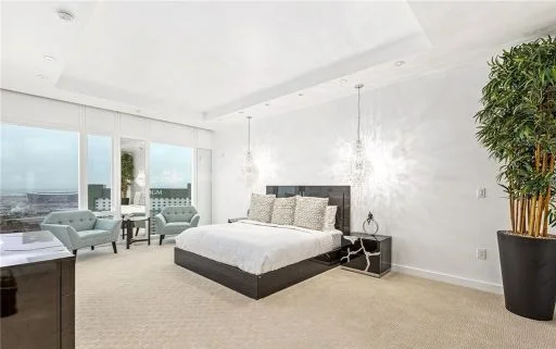 2904 at Waldorf Astoria 16