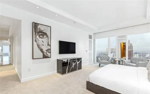 2904 at Waldorf Astoria 18