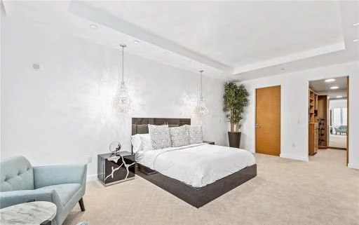 2904 at Waldorf Astoria 19