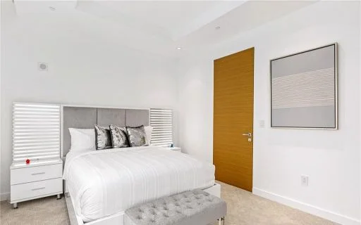 2904 at Waldorf Astoria 28