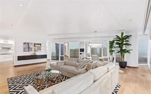 2904 at Waldorf Astoria 6