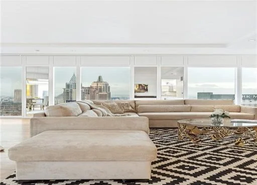 2904 at Waldorf Astoria 10