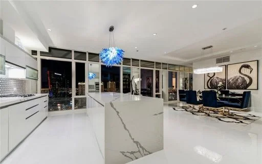 2508 at waldorf astoria 13