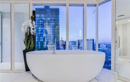 2508 at waldorf astoria 29