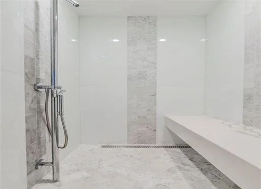 2508 at waldorf astoria 33