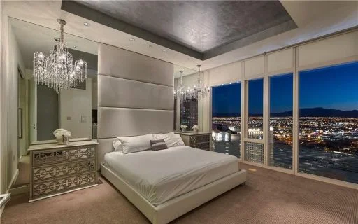 3309 at Waldorf Astoria 18