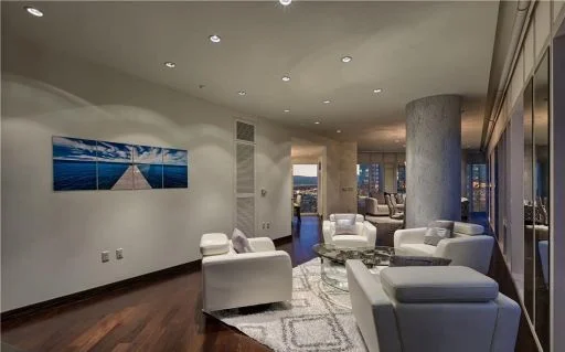 3309 at Waldorf Astoria 8