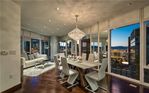 3309 at Waldorf Astoria 9