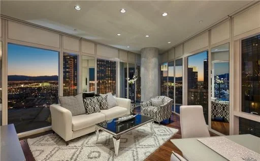 3309 at Waldorf Astoria 10