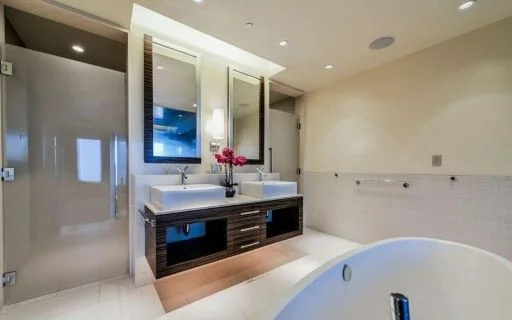 4002 At Waldorf Astoria 13