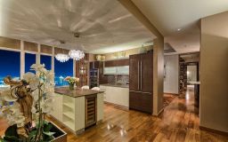 Cover Home