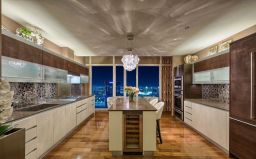 Cover Home