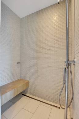 Cover Home