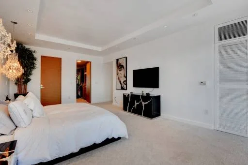 2708 at Waldorf Astoria 19