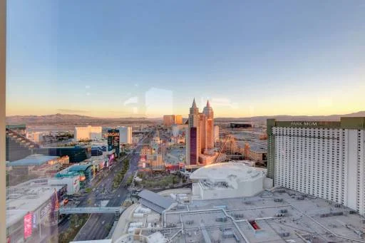 2708 at Waldorf Astoria 30